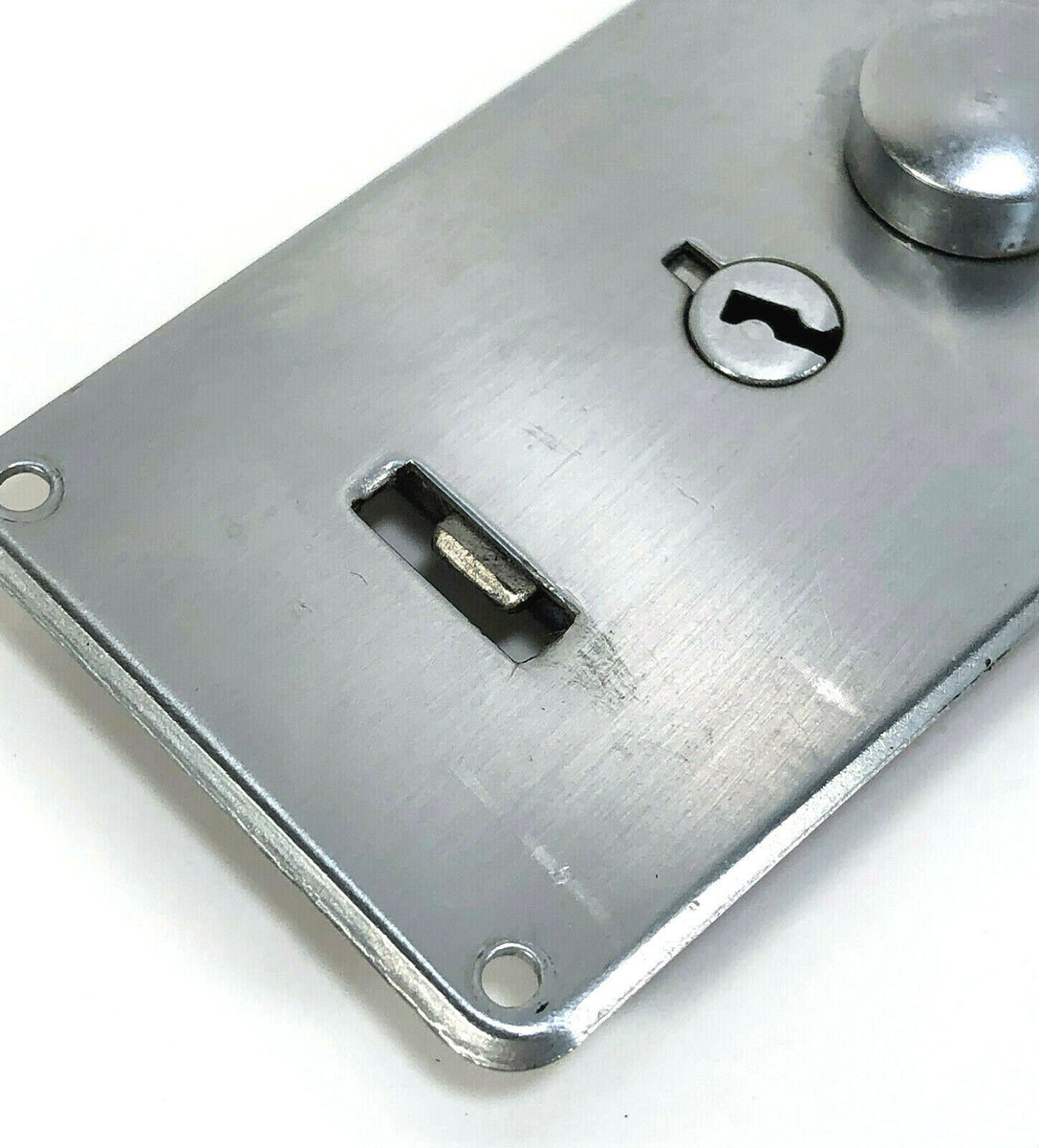 Singer 221 Featherweight Sewing Machine Carry Case Latch Lock Type III Beveled Edge The Old