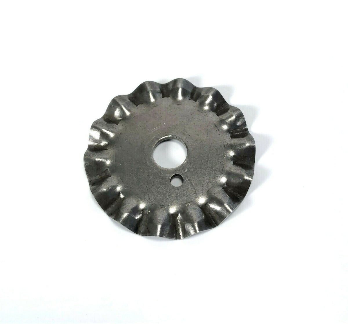 Singer Standard Scallop Blade 120993 for Pinker Pinking Attachment