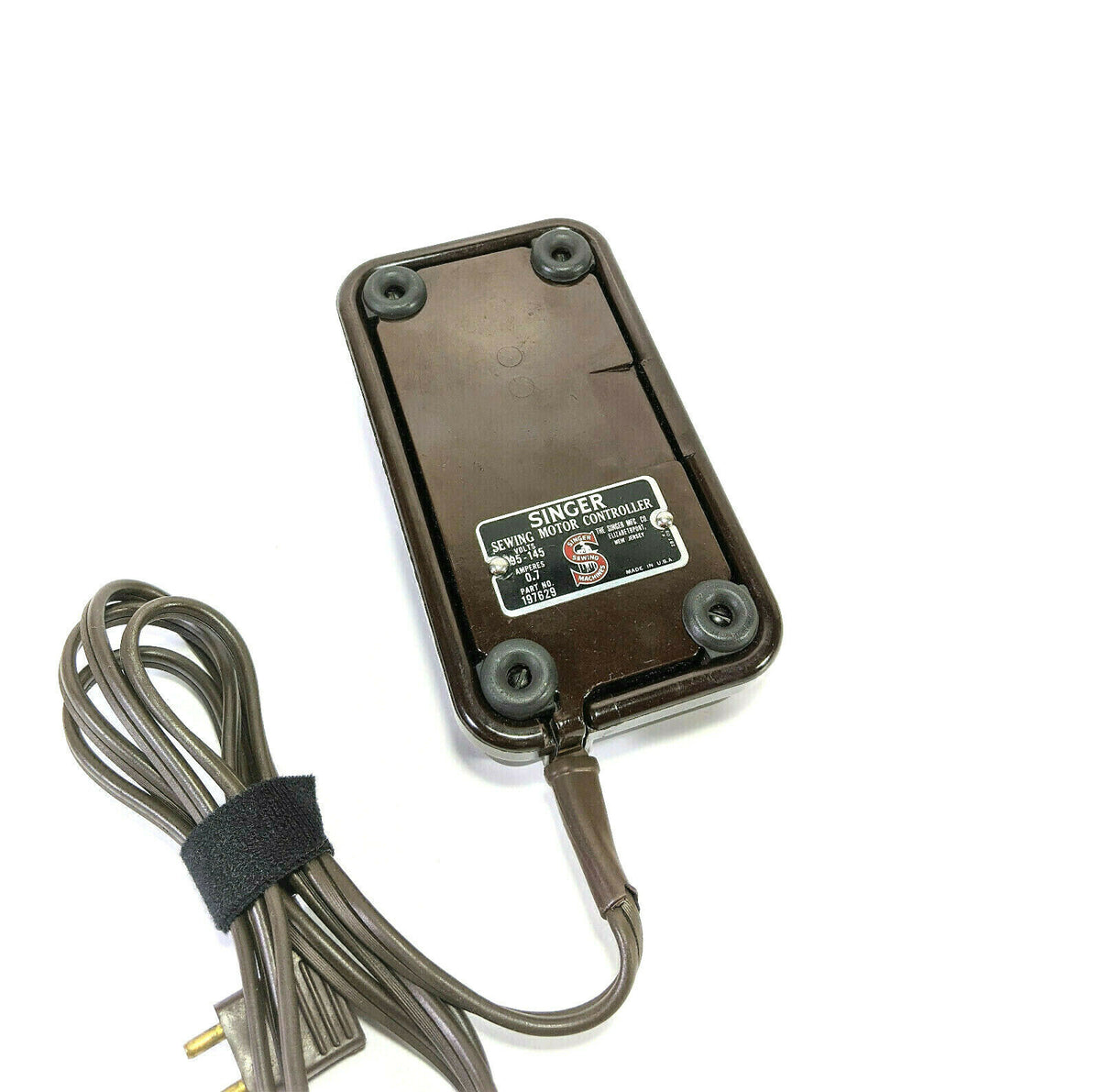 SINGER SEWING MACHINE SPEED CONTROLLER FOOT PEDAL, BROWN, CR304