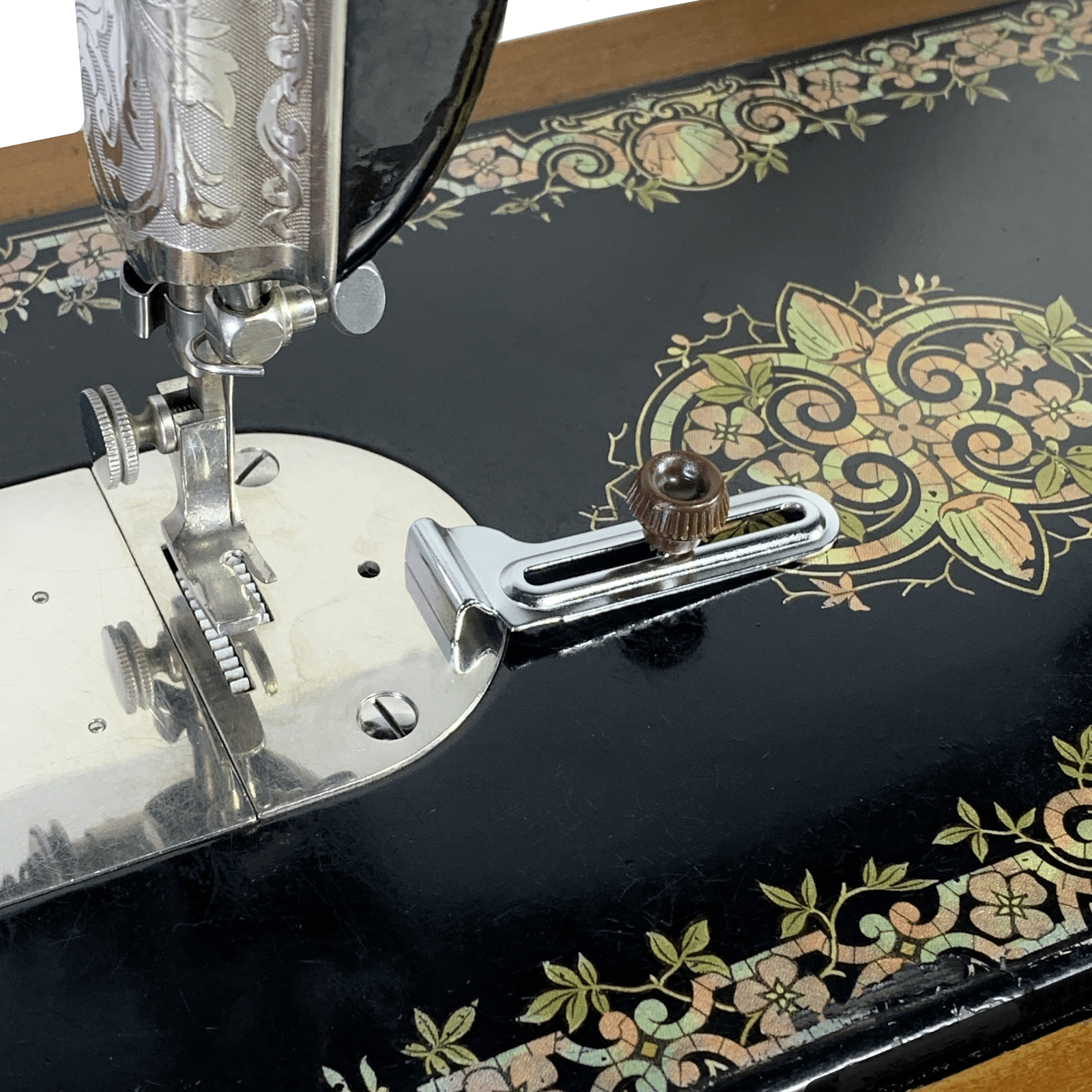 Sewing Machine Cloth Seam Guide w Thumb Screw - The Old Singer Shop