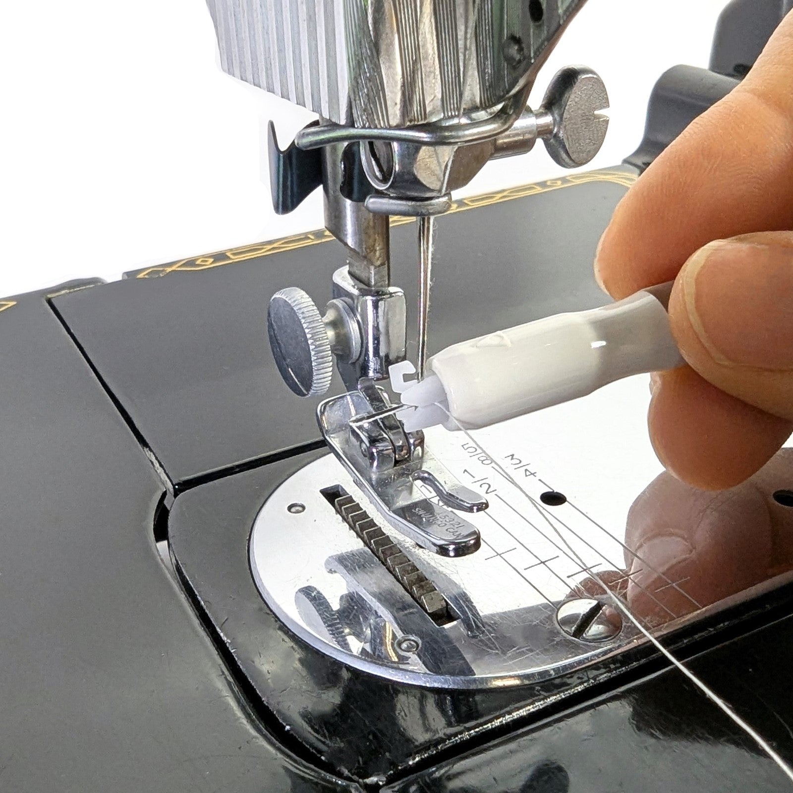 Sewing Machine Universal Needle Inserter and Threader