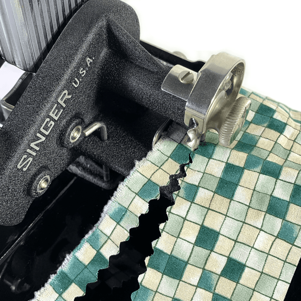 Singer Sewing Machine Low Shank Pinking Attachment Simanco 121111 ...