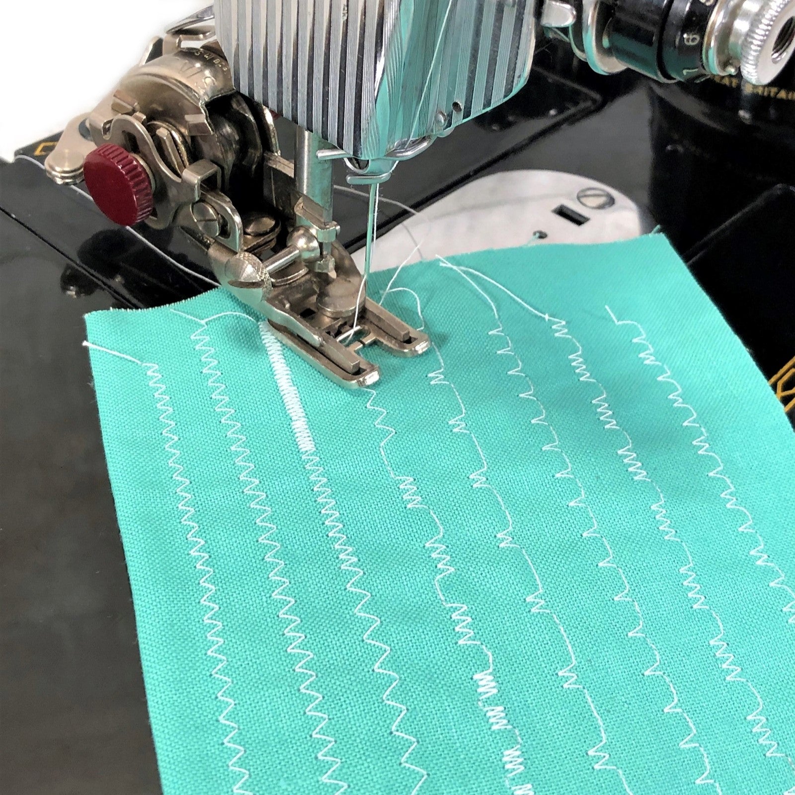 Singer Sewing Machine Low Shank Swiss Automatic Zigzag Attachment Simanco 160990 - The Old Singer Shop