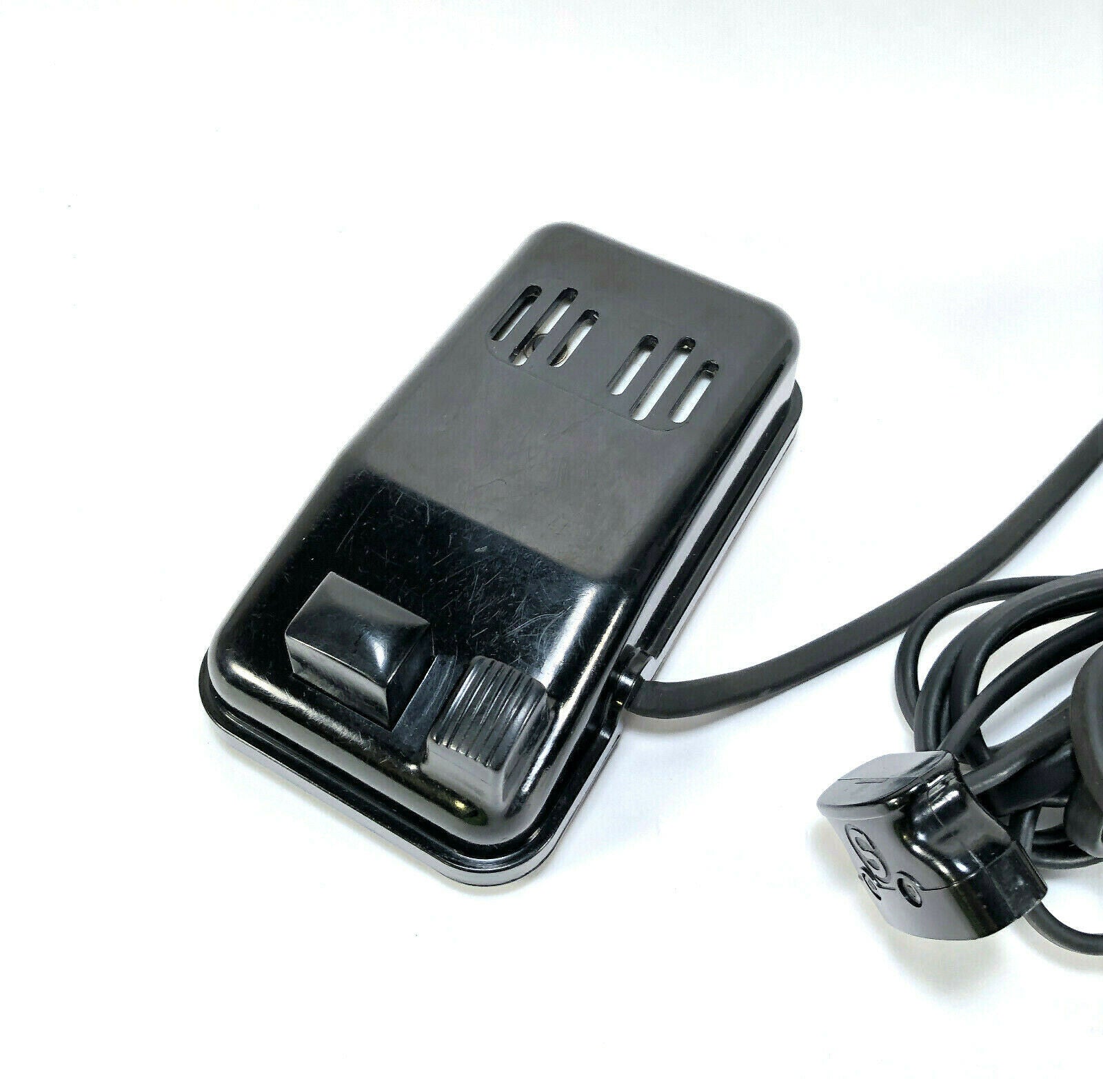 Rare 1936 Singer Featherweight 221 Sewing Machine Slotted Bakelite Foot Pedal 194372 - The Old Singer Shop