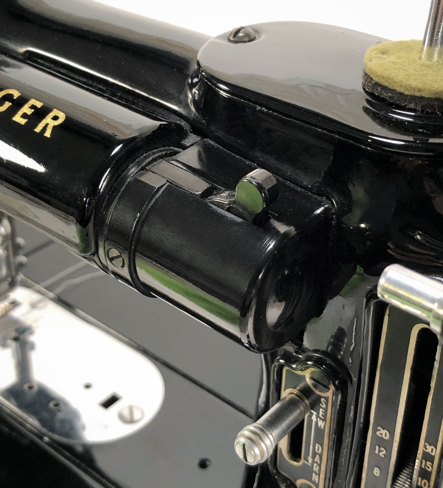 Singer 222K Featherweight Sewing Machine Light Socket with Integrated Switch 221K 221K4 - The Old Singer Shop