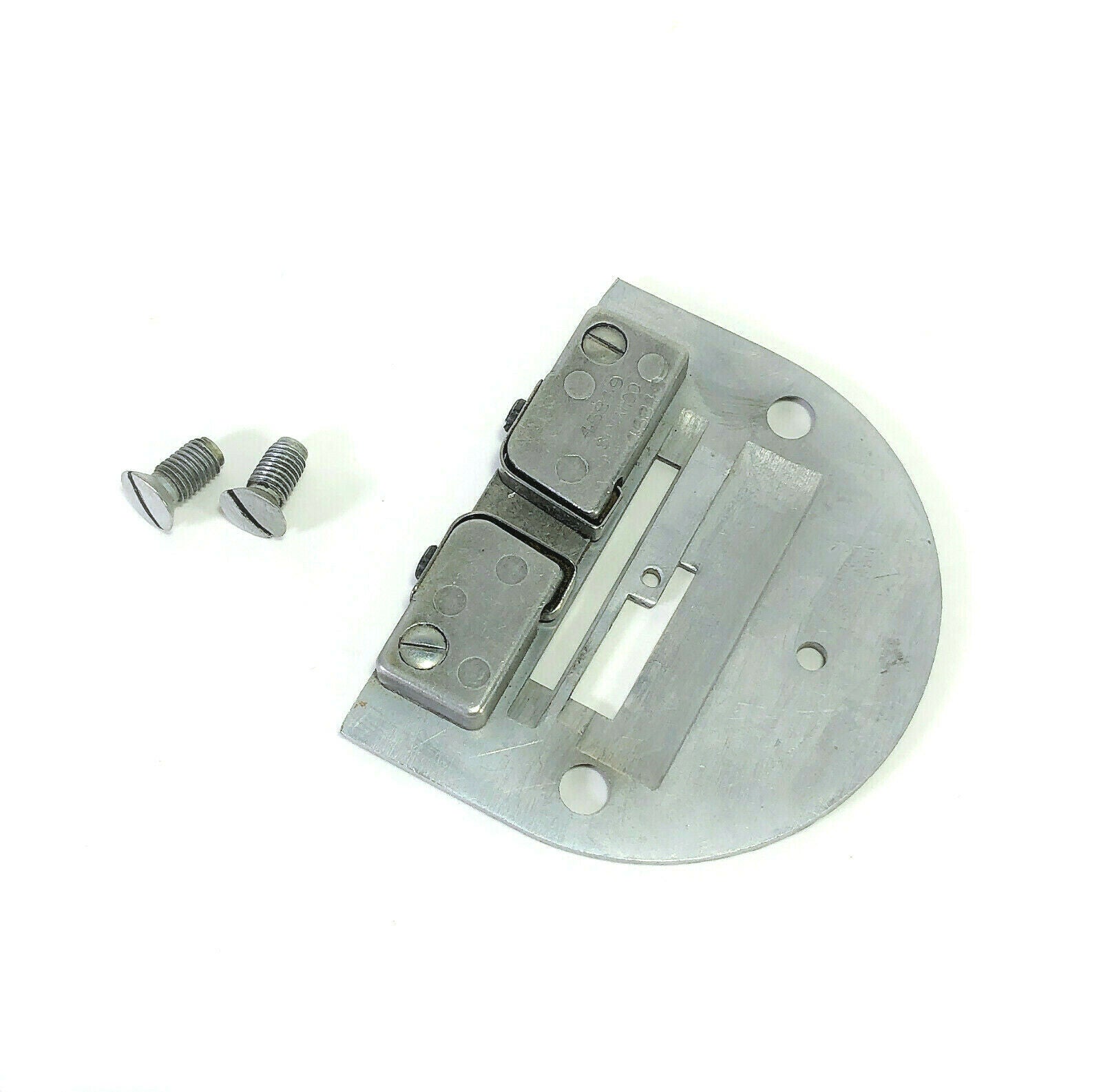 Singer 221 Featherweight Sewing Machine Satin Graduated Throat Needle Plate Simanco 45940 - The Old Singer Shop