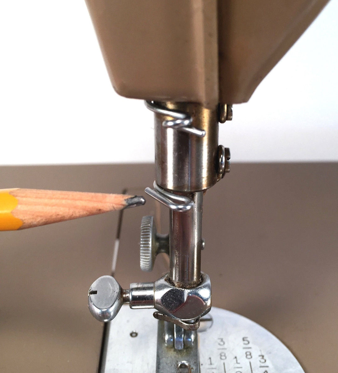 Singer 201 301 301A Sewing Machine Needle Bar Lower Thread Guide ...