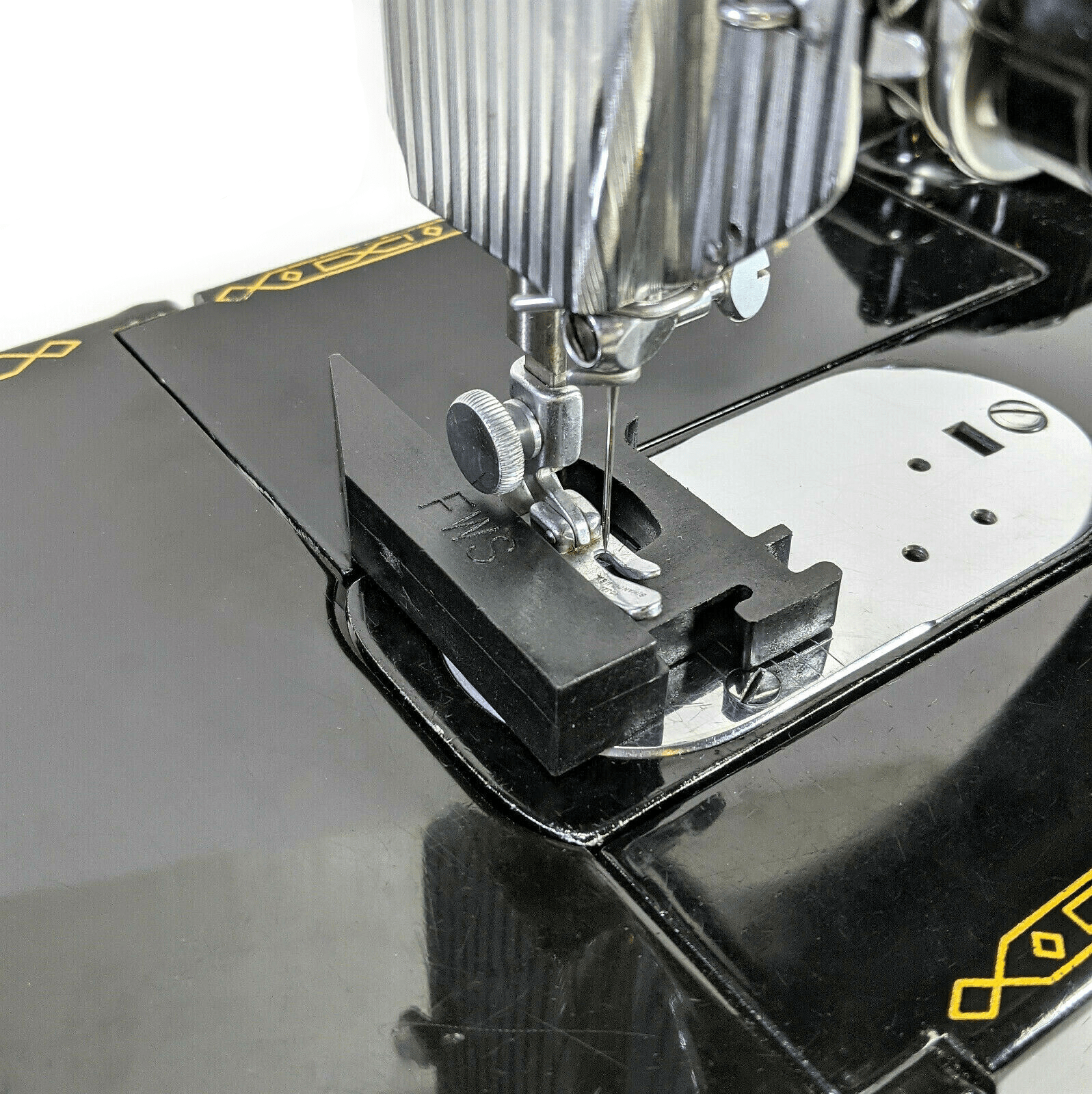 Presser Foot Timing Alignment Gauge Tool for Singer Featherweight 221 222K 15 66 99 128 201 - The Old Singer Shop