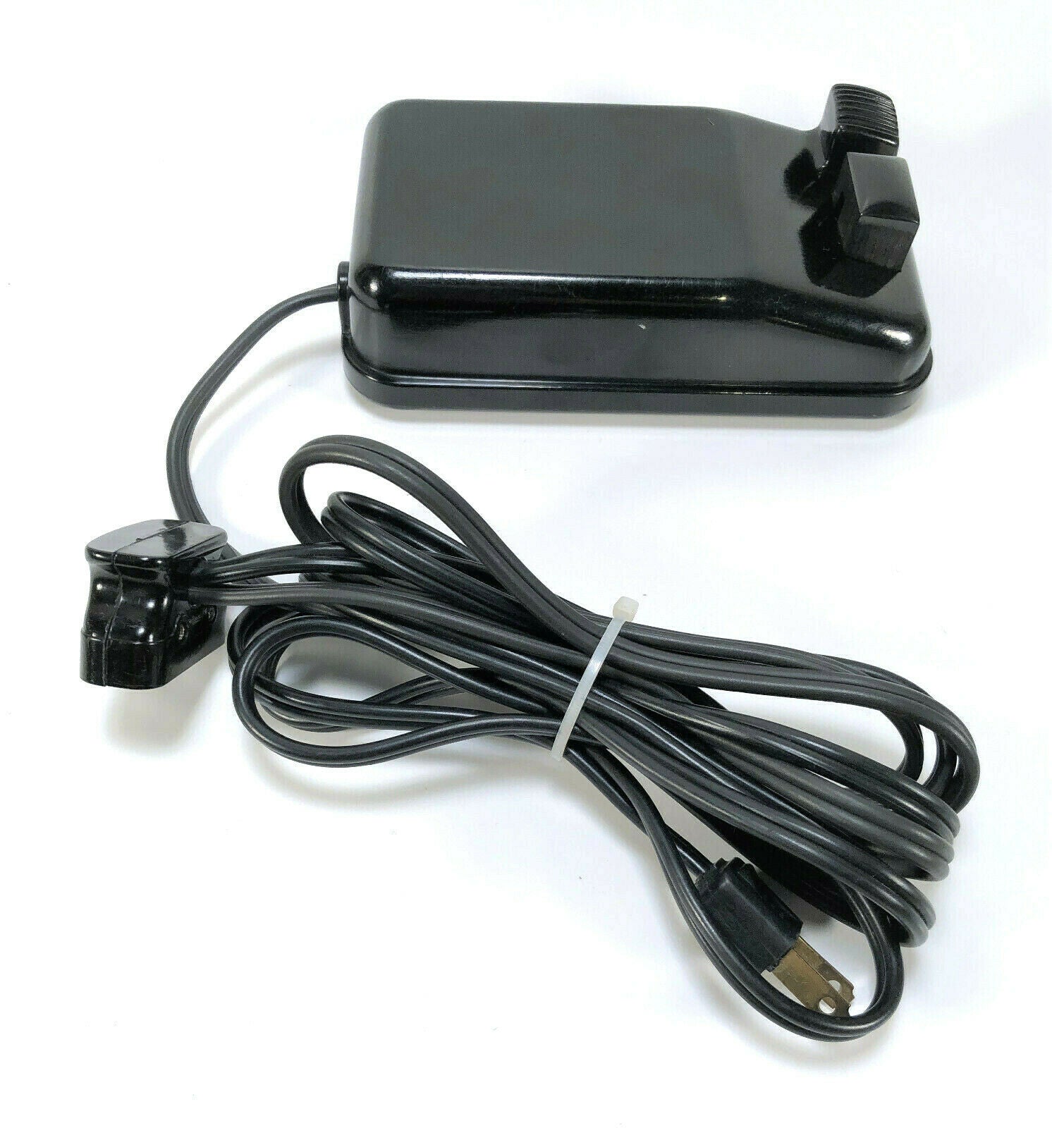 Singer Featherweight 221 Bakelite Foot Pedal Speed Controller w Bakelite Plug Simanco 194584 - The Old Singer Shop