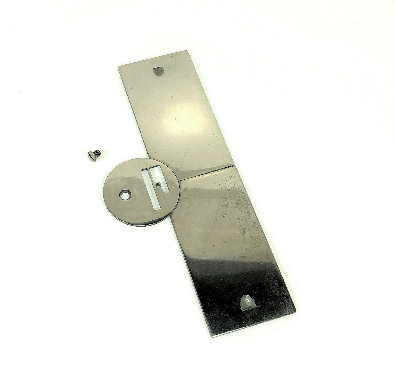 Early Singer 28 128 Front Rear Slide Throat Plate Set in Nickel Simanco 8369 8368 8323 - The Old Singer Shop