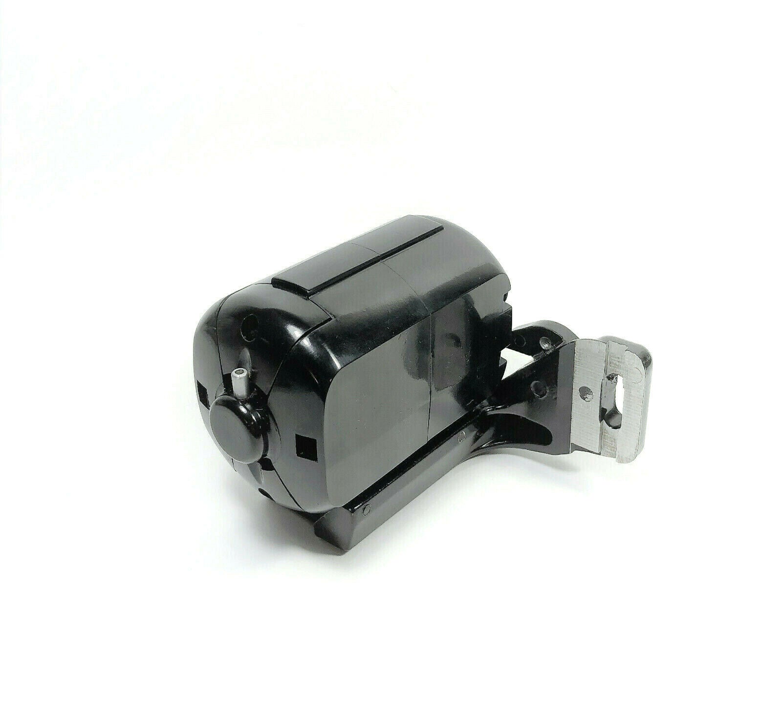 Singer BA3 - 8 Sewing Machine Motor with Mounting Bracket Simanco 99 66 15 - 90 128 BAJ3 - 8 - The Old Singer Shop