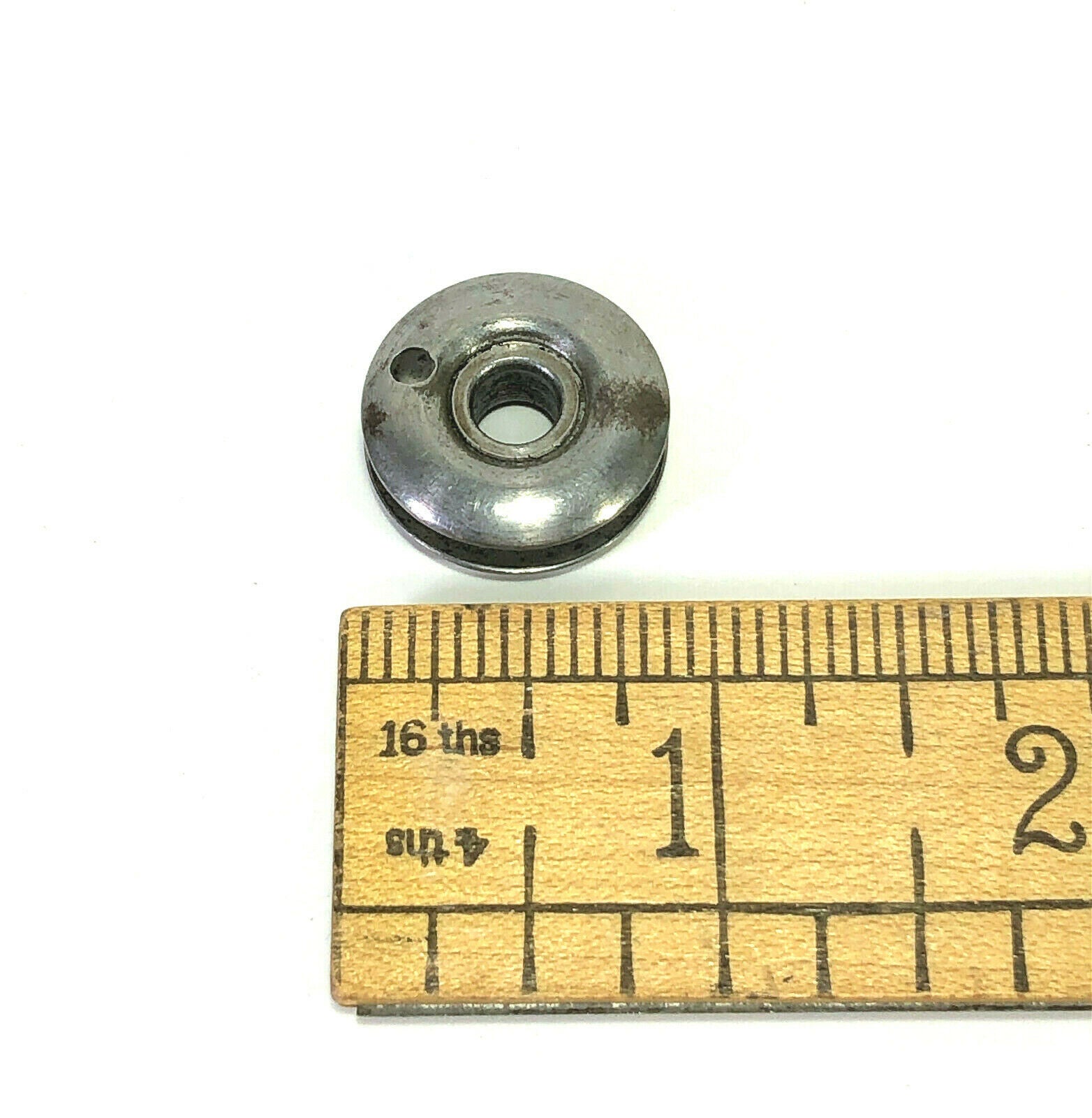 Early Singer 9W7 Wheeler & Wilson D9 Sewing Machine Bagel Bobbin - The Old Singer Shop