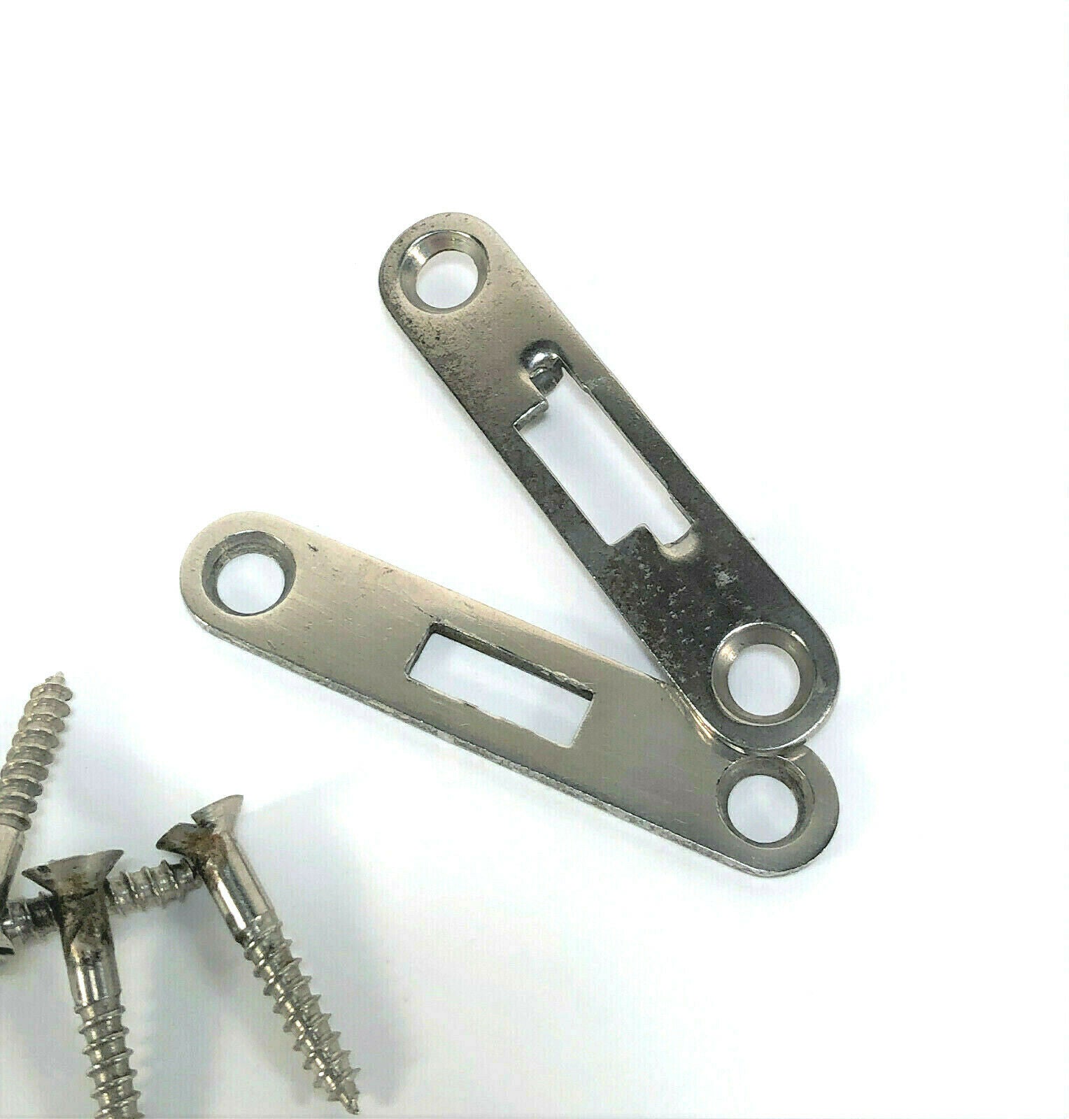 Singer Sewing Machine Bentwood Case Base Latch Plate Set Simanco 124517 87427 - The Old Singer Shop