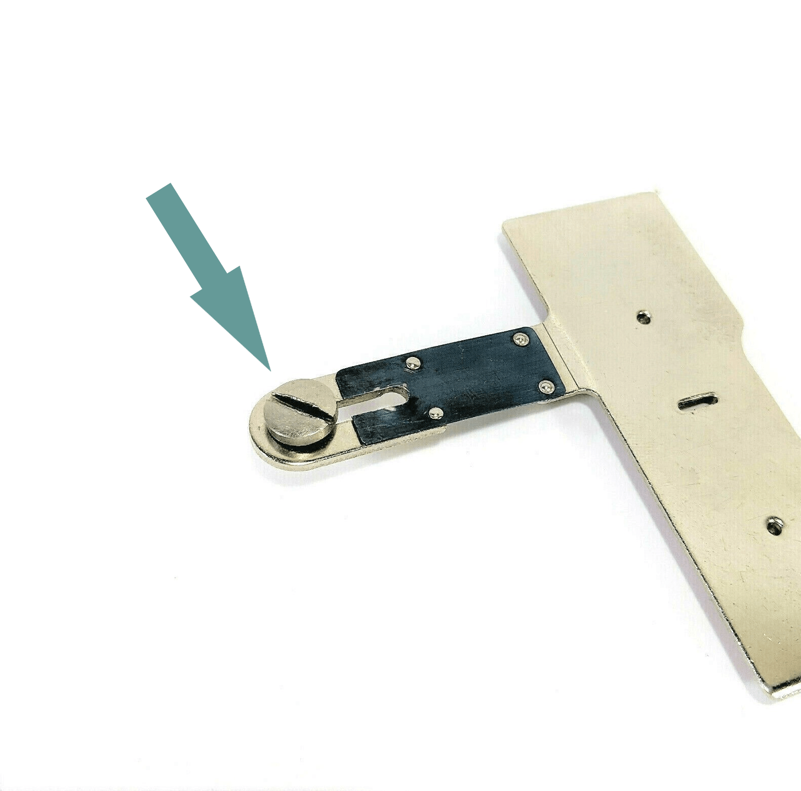 Singer Sewing Machine Buttonholer Attachment Feed Cover Plate Screw 140526 - The Old Singer Shop