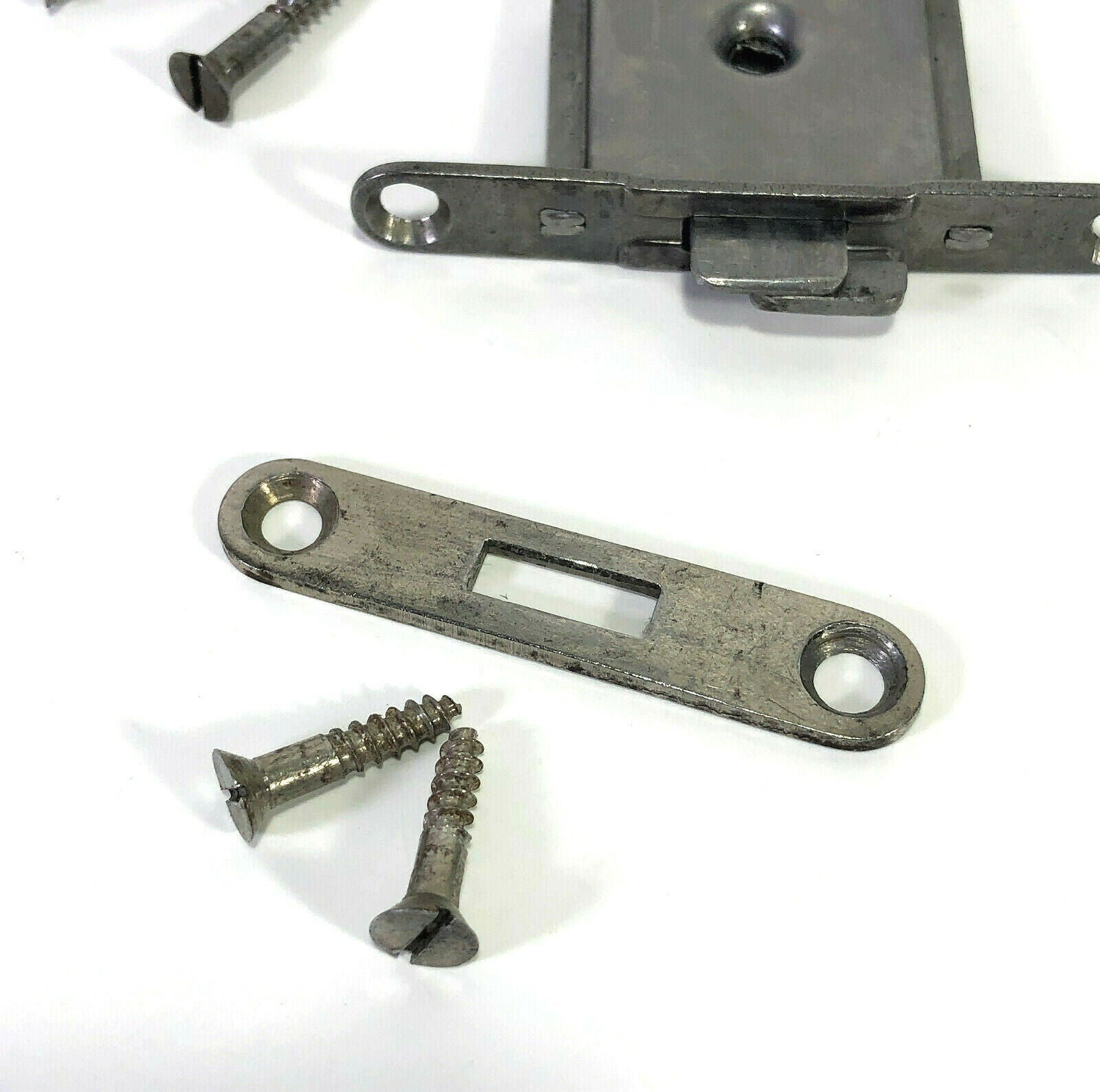 Early Singer Sewing Machine Bentwood Case Lock and Bottom Latch Simanco c.1910s 20s - The Old Singer Shop