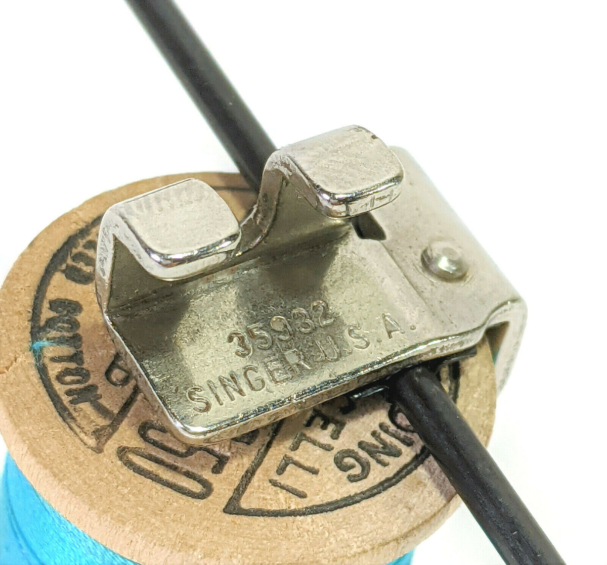 Singer Sewing Machine Low Shank Blackside Quilting Foot with Guide