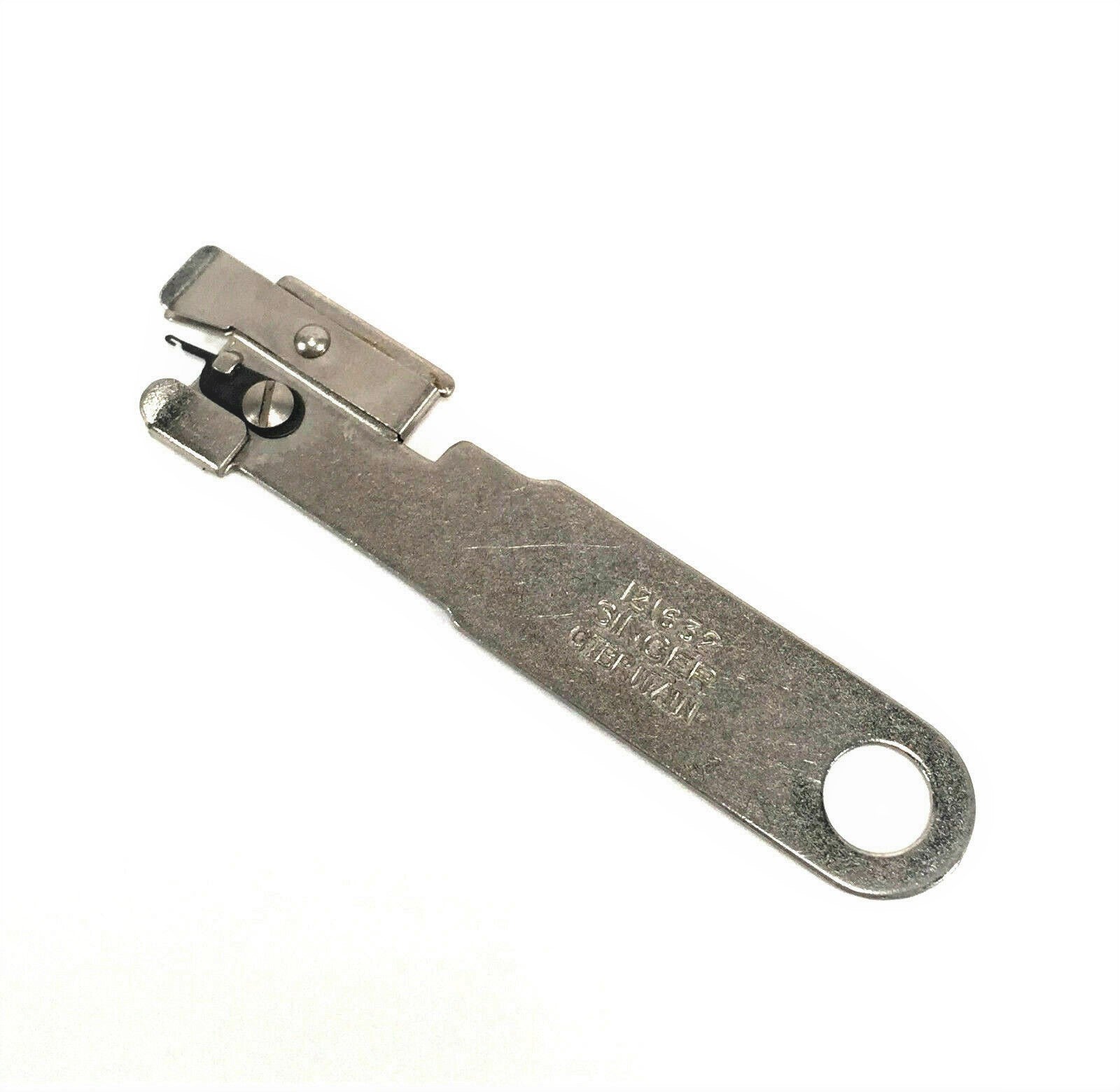 Singer Sewing Machine Universal Needle Threader Simanco 121632 - The Old Singer Shop